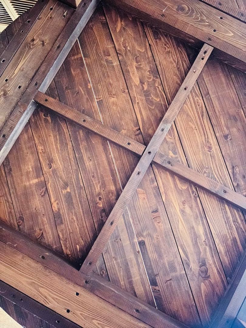 ダイニングテーブル　丸型　4人掛け　北欧風　古材　アンティーク　木製