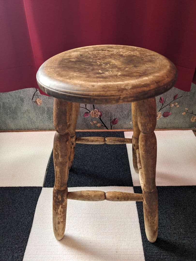 アンティーク　木製小型 スツール