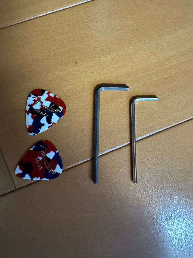 B.C. Rich モッキンバード ST