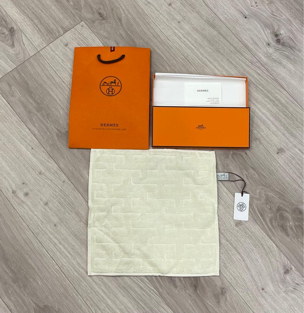 HERMES エルメス ハンドタオル