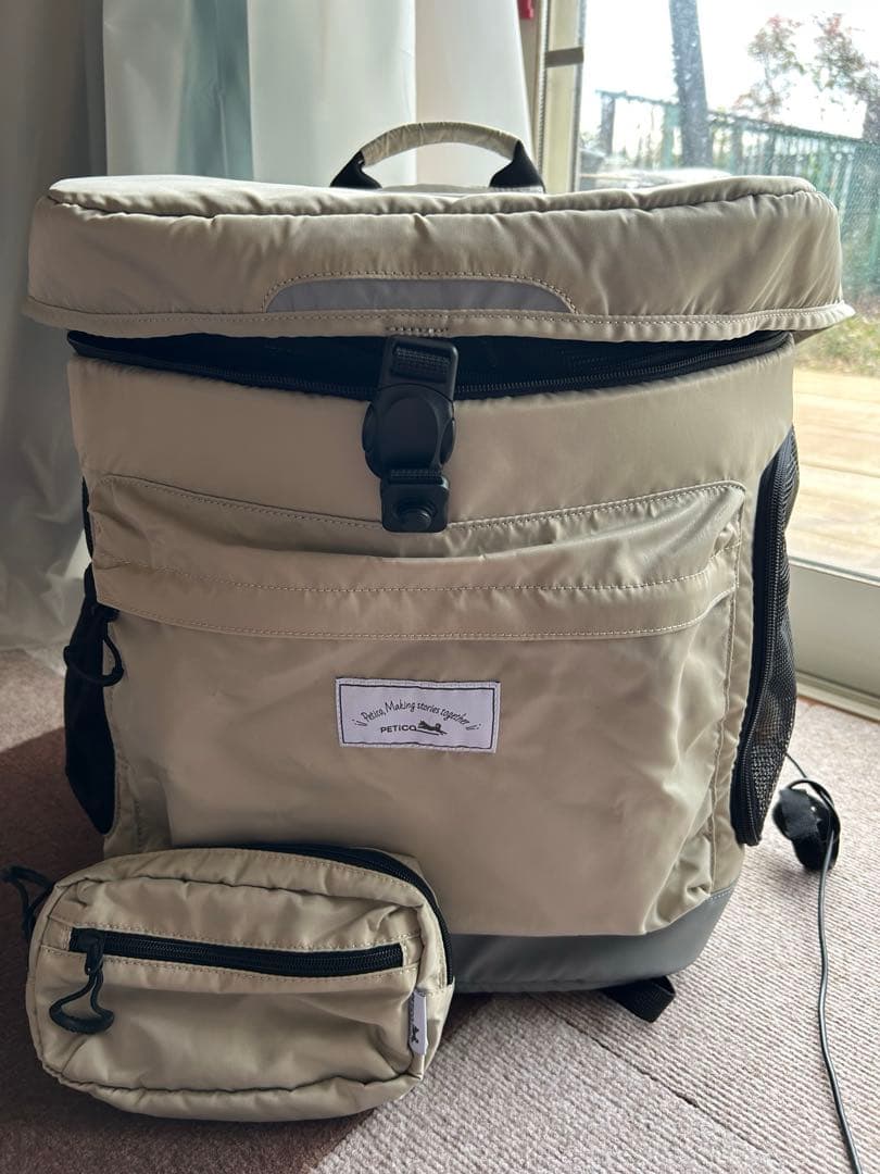 PETICO hug 小型犬キャリーオン ベージュ