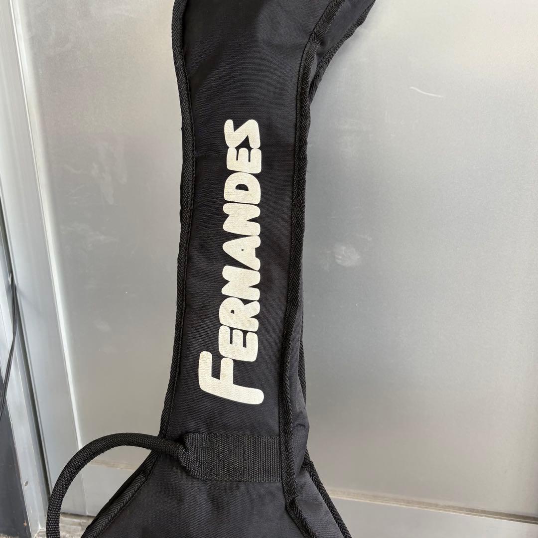 FDRNANDES Z0-3 アンプ内蔵 スピーカー内蔵 エレキギター ブラック