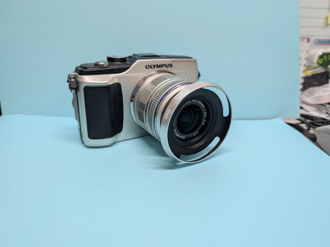 【極上品】OLYMPUS PEN E-PL2 ファインダーほか　付属品多数