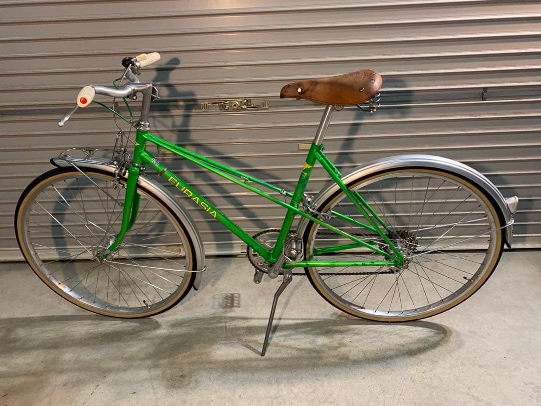 ブリヂストン　ユーラシア　レディ