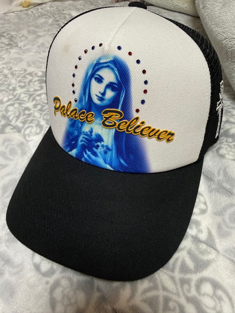 Palace Believer 1 Truth Trucker キャップ
