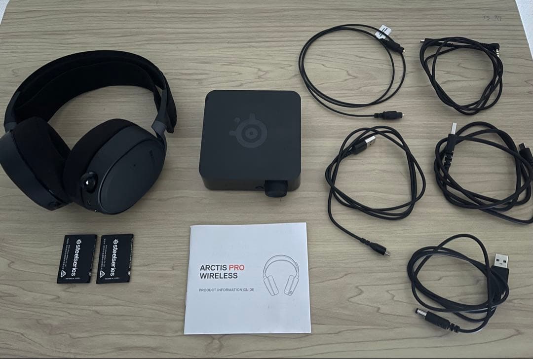 ヘッドホン SteelSeries Arctis Pro Wireless