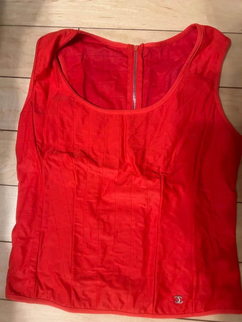 訳あり　中古　美品　シャネル　CHANEL 　赤　タンクトップ