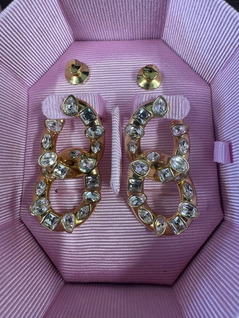 SWAROVSKI（スワロフスキー） ピアス