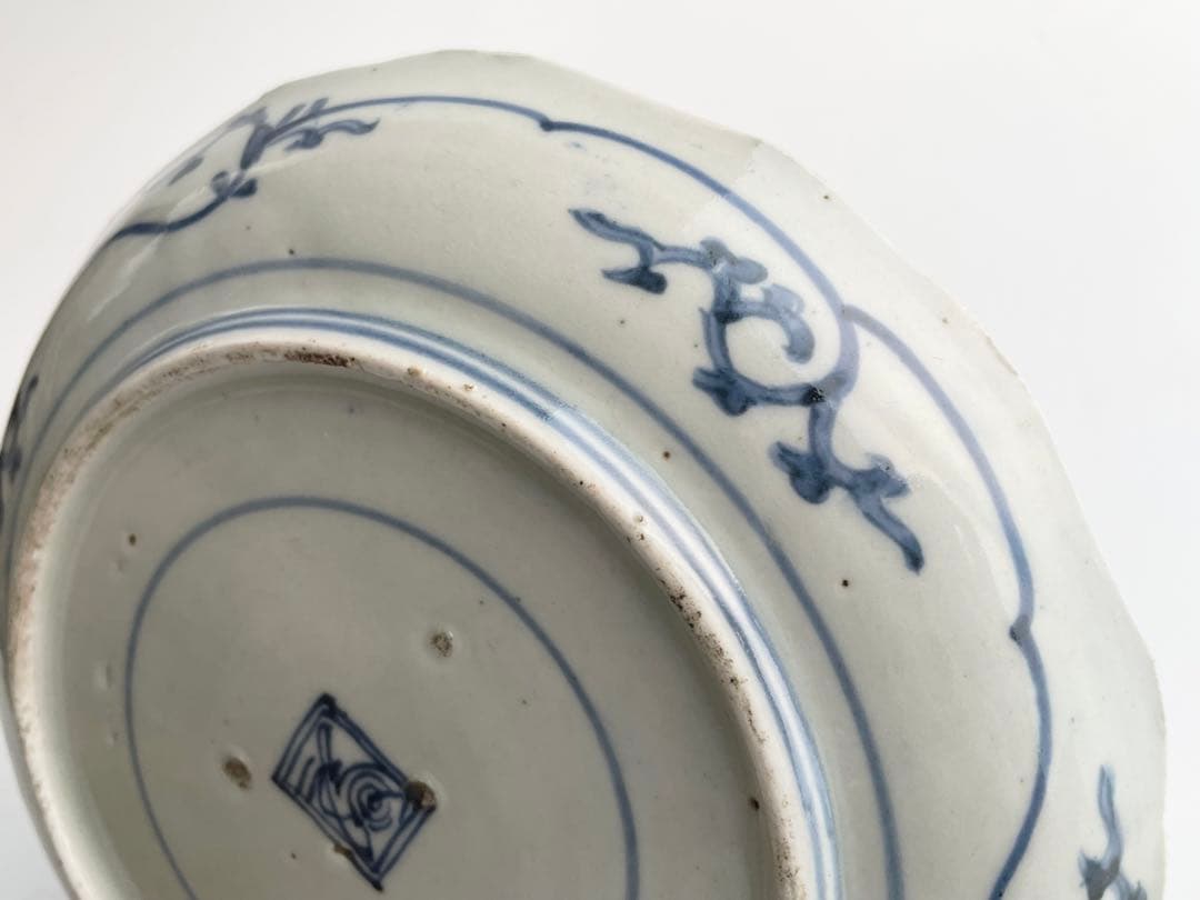 骨董　アンティーク　古伊万里　染付　波濤桜捻文様　六寸皿　丸皿　輪花皿　渦福