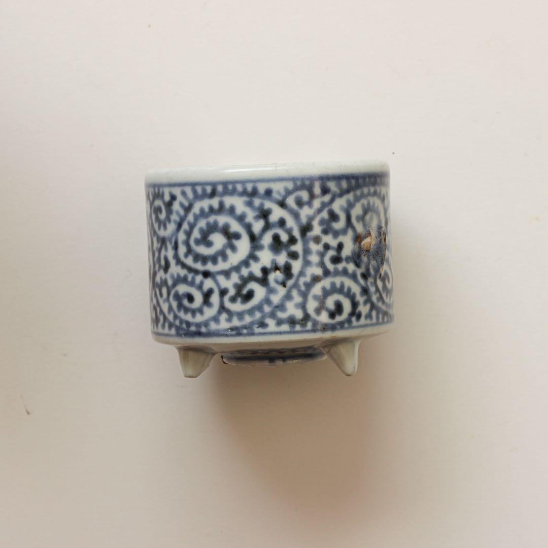 古伊万里　伊万里　江戸　中期　蛸唐草文　三足　香炉　染付
