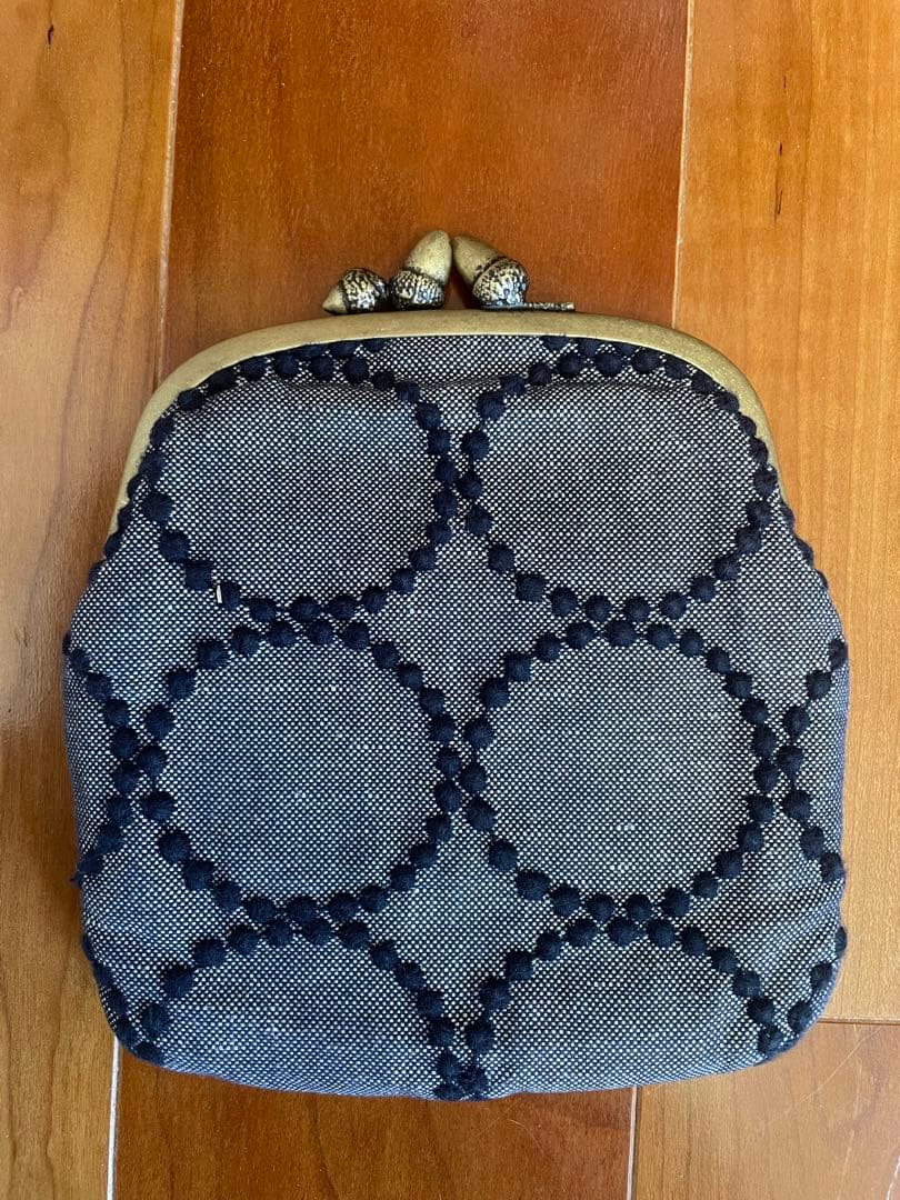 ミナペルホネン　カドルパース　どんぐり