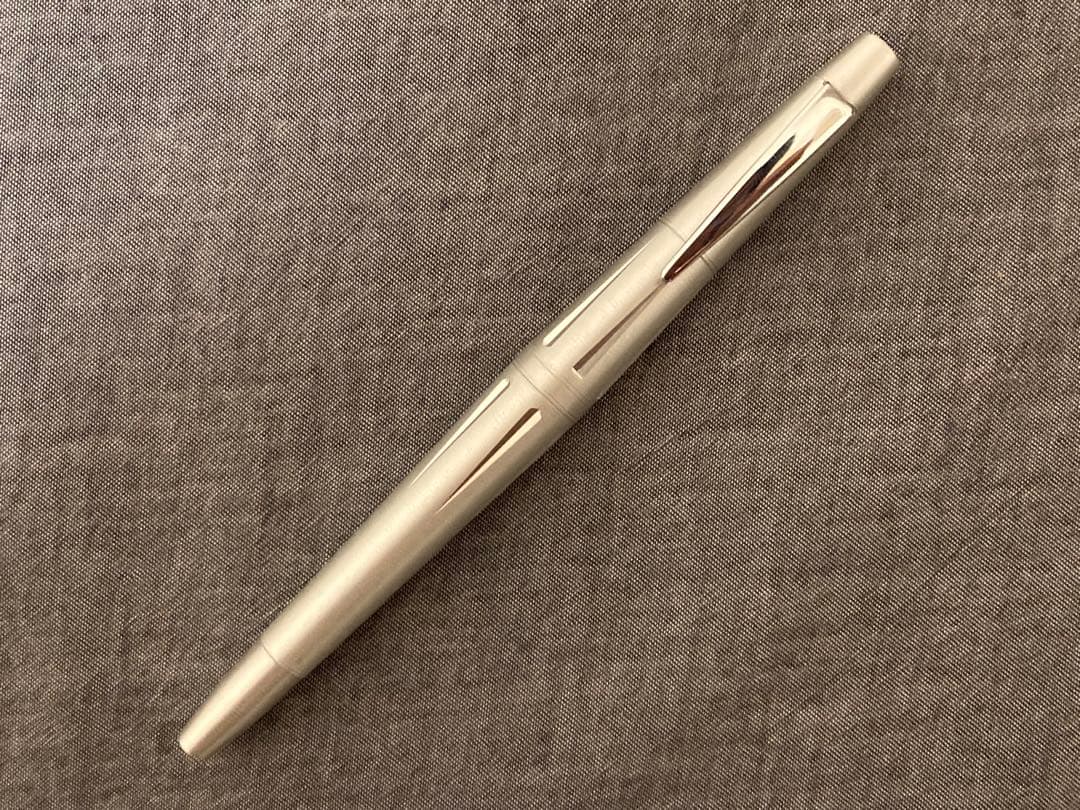 TOMBOW トンボ鉛筆 Zoom 2000 廃番