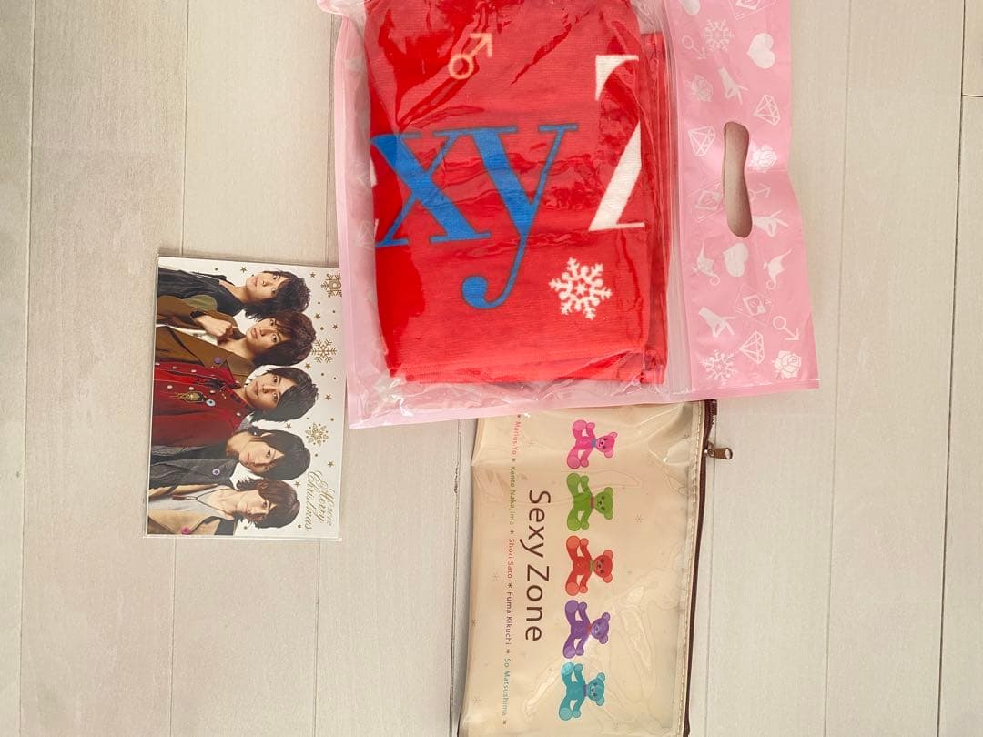 Sexy Zone グッズまとめ(DVD4枚、CD、ペンライト3本、写真など)