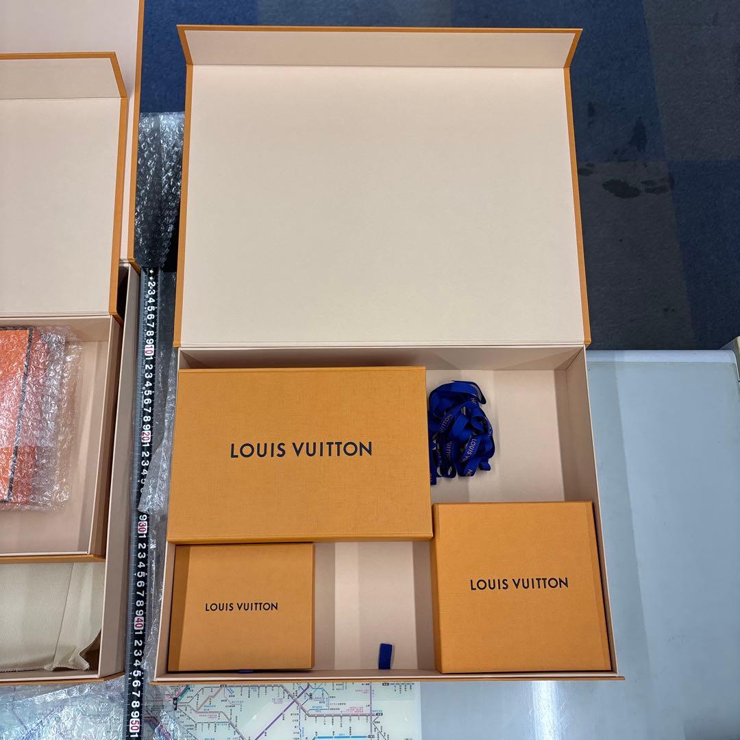 LOUIS VUITTON 8箱、エルメス1箱セット　⑦