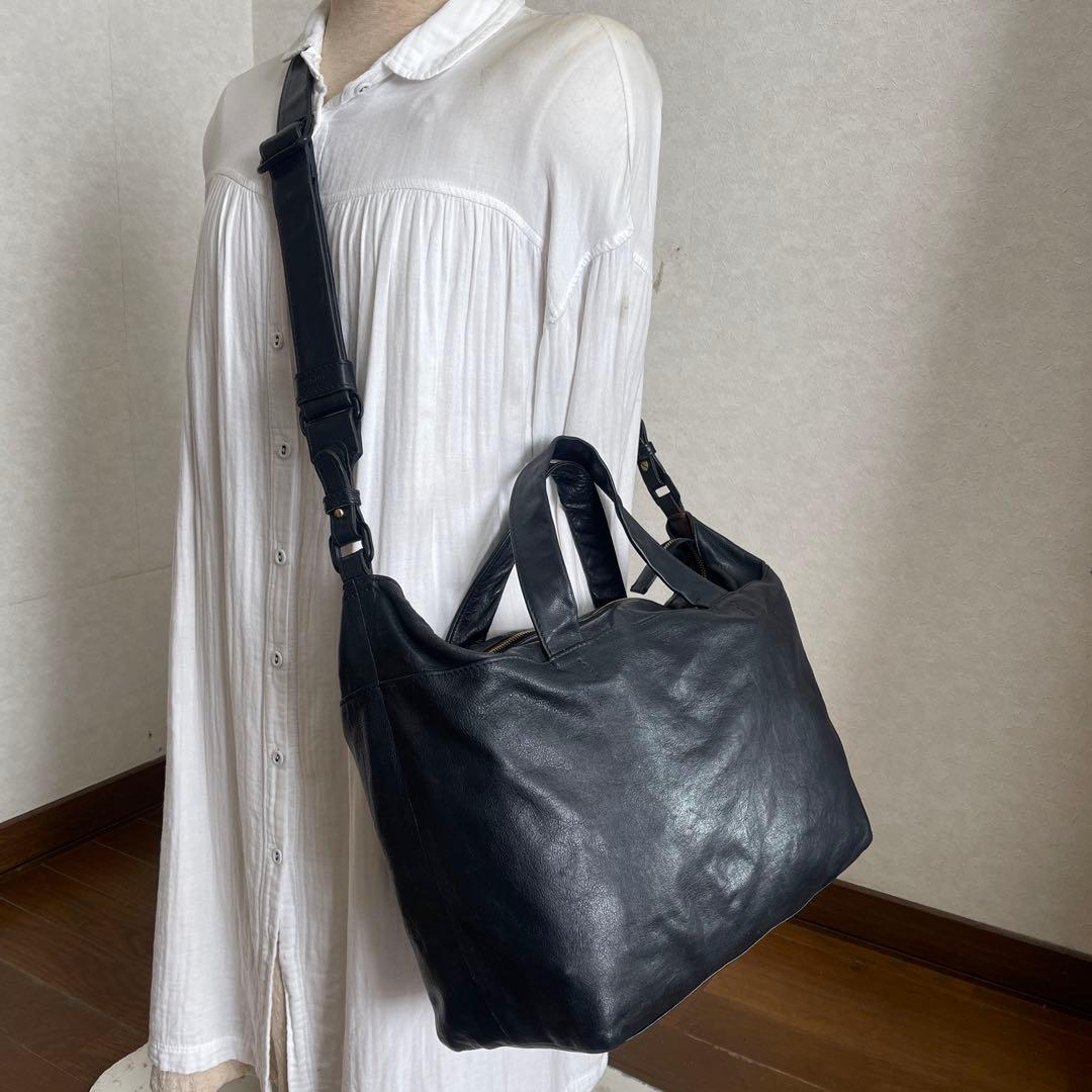 ◇ genten ゲンテン バッジョ2wayレザーショルダーバッグ ネイビー ◇