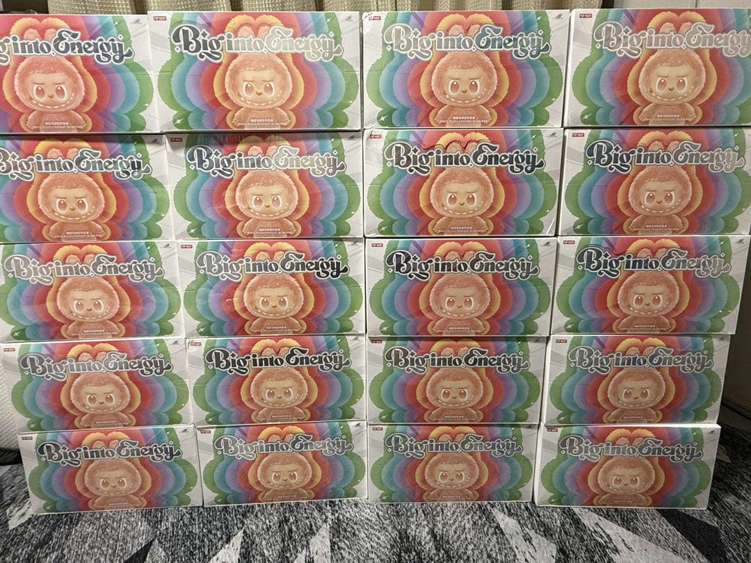 正規品　popmart Big into Energy LABUBU 20セット