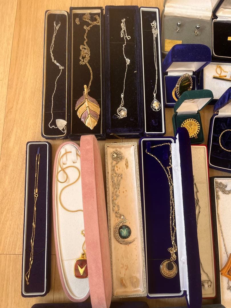 0118-1 遺品整理 指輪 ネックレス ブローチ アクセサリー まとめ