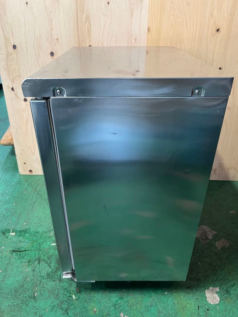 2017年 ホシザキテーブル形冷蔵庫 72L