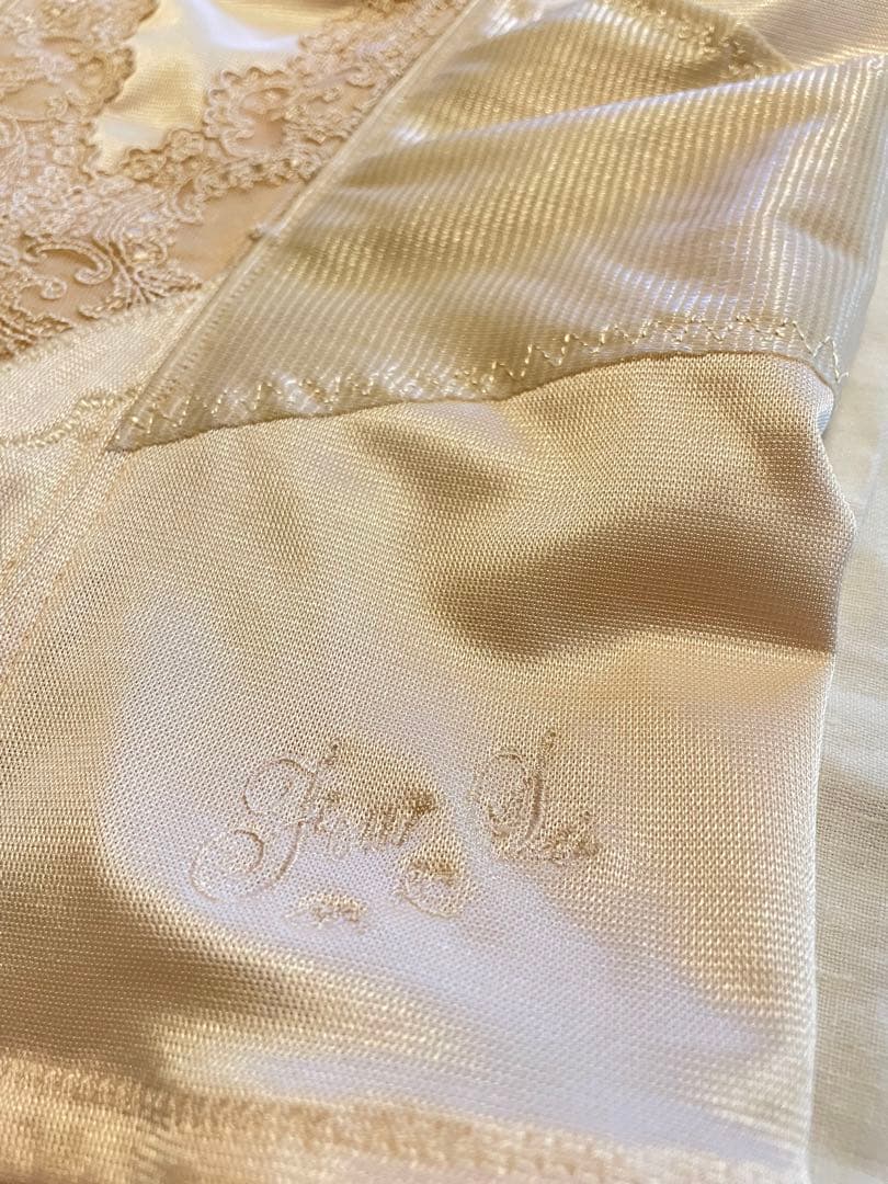 【ファーストオーナー】フォーシスアンドカンパニー　ブライダルインナーセット