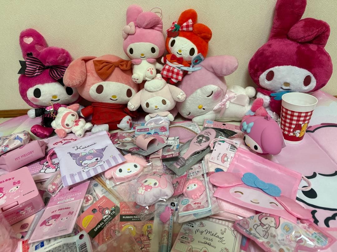 サンリオ　マイメログッズセット 日用雑貨まとめ売り　65点　未使用