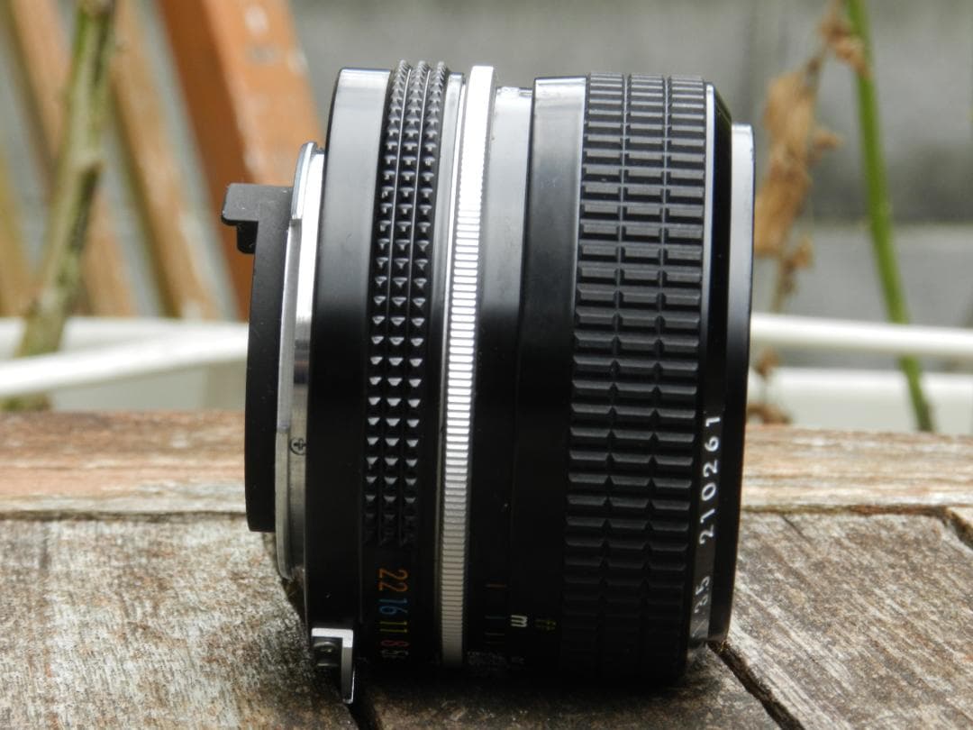 極美品　Nikon FE カメラ NIKKOR 28 3.5　レンズ　即撮影可