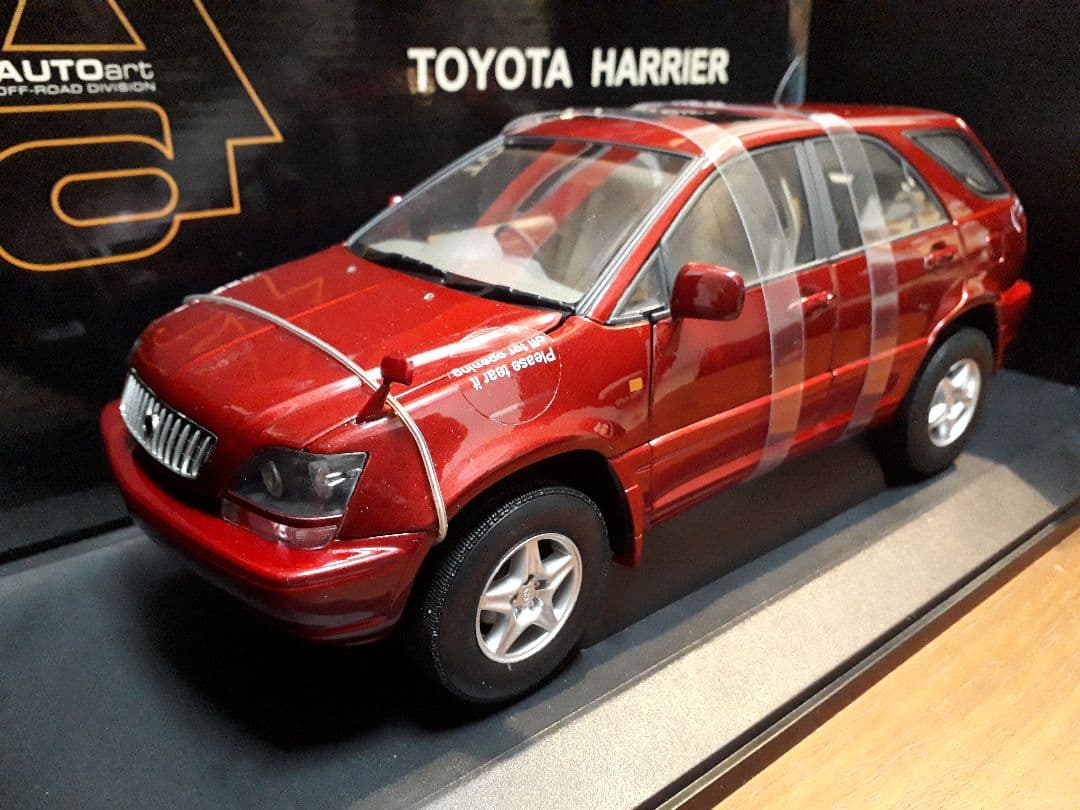 トヨタ ハリアー オートアート AUTOart 1/18 未使用 絶版