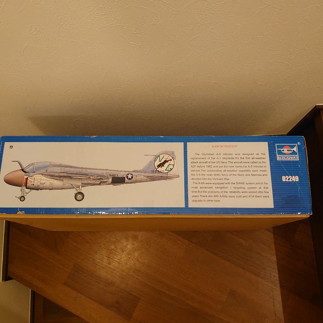 1/32 トランペッター A-6A \"INTRUDER\"