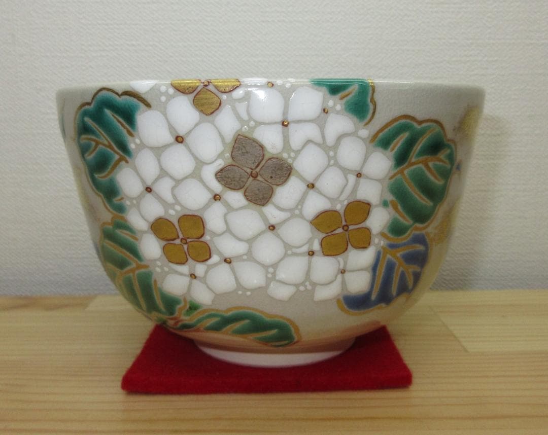 送料込【逢絢亭・新品】茶道具 茶碗 京焼 仁清 紫陽花の図 手塚岳陵 共箱入り