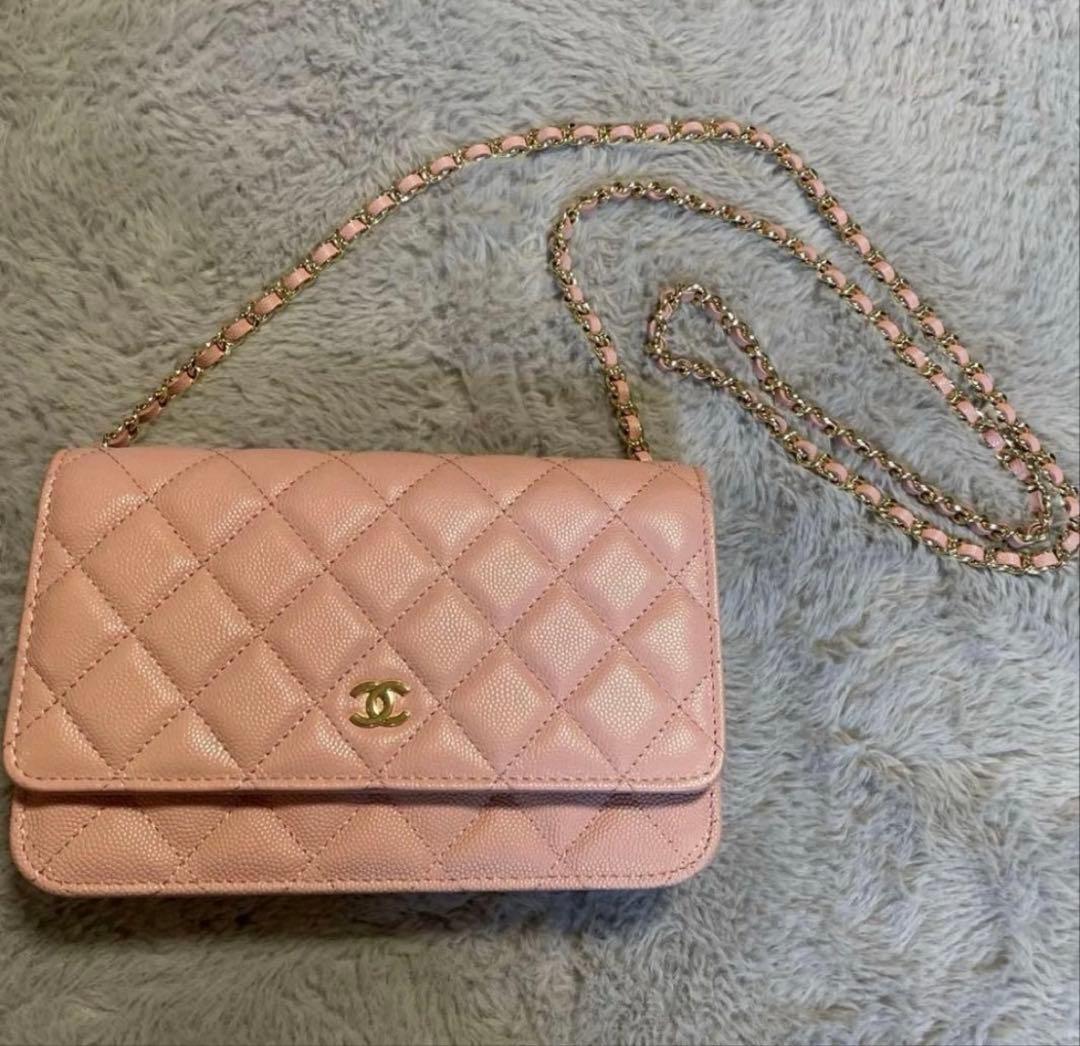 年末ラスト価格！CHANEL ピンク キルティング ショルダーバッグ　ノベルティ