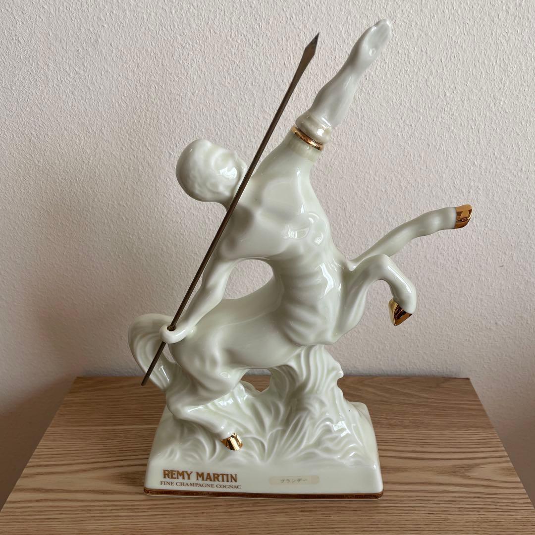 値下げ　レミーマルタン　REMY MARTIN ケンタウロス　白　未開封