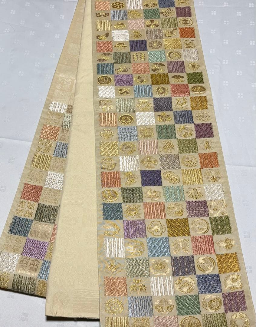 超美品　和服帯　西陣織　唐織.吉祥文様　袋帯(六通) 早い者勝ち