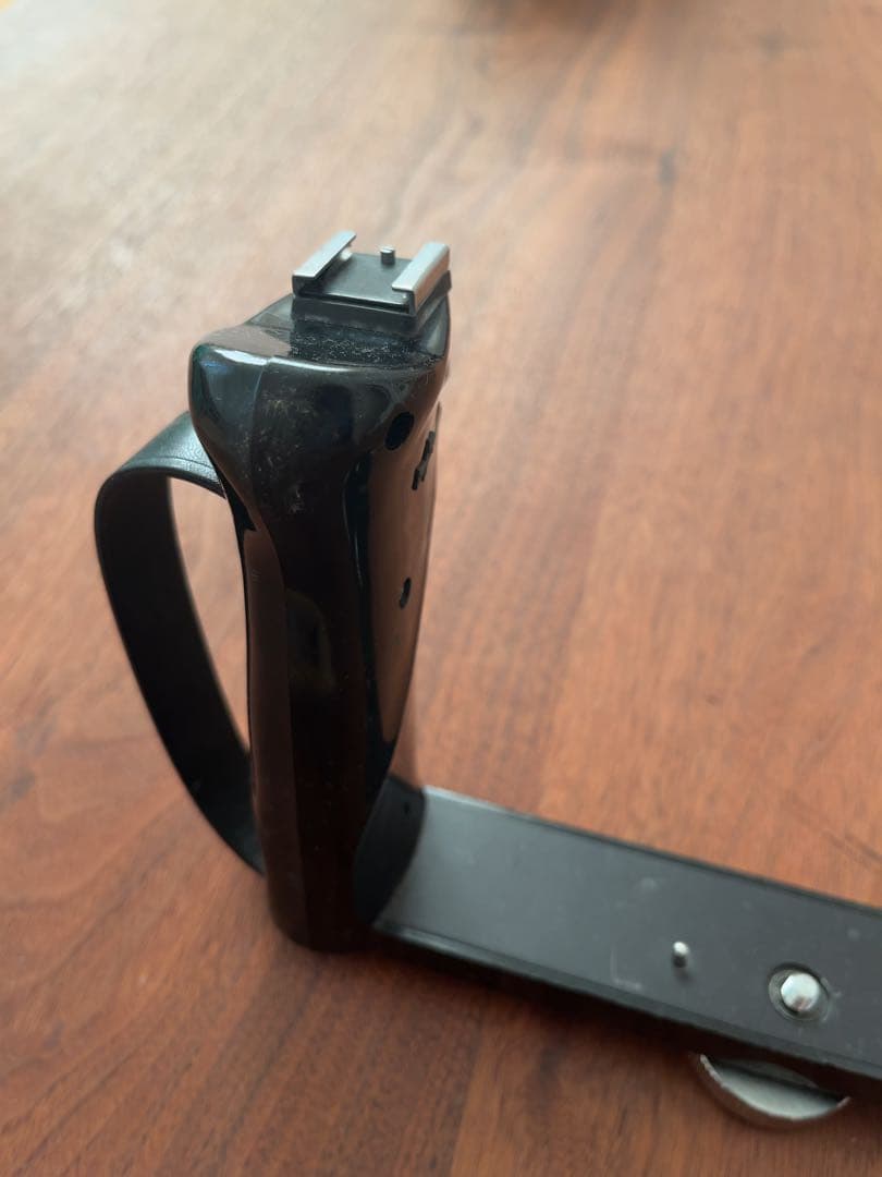 マミヤ 中判フィルムカメラ用グリップ