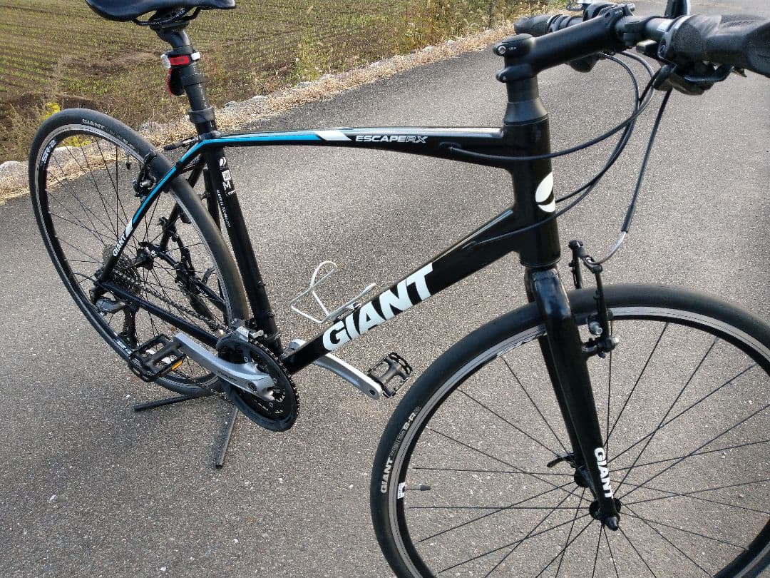 GIANT 　 ジャイアント 　ESCAPE 　クロスバイク 　エスケープ　RX