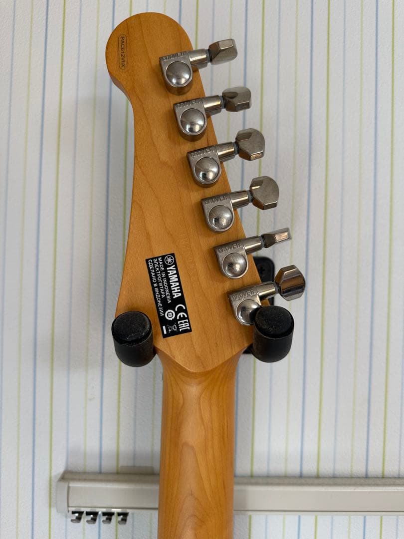 ヤマハ　パシフィカ　YAMAHA PAC612VIIX MSB