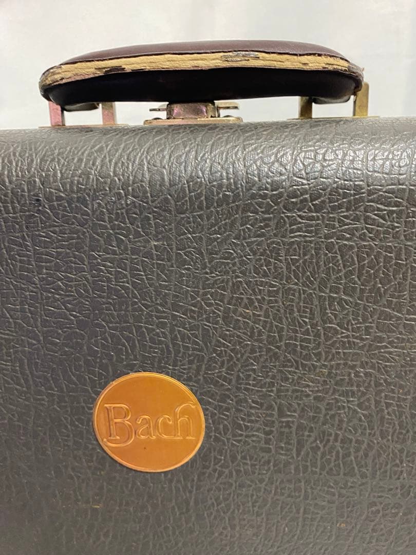 2072❣️ bach バストロンボーン　ハードケース