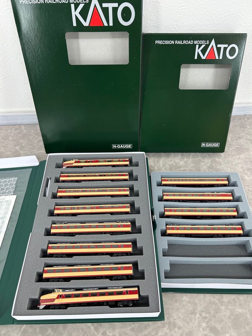 KATO 10-530.531 151系「こだま・つばめ」基本、増結セット