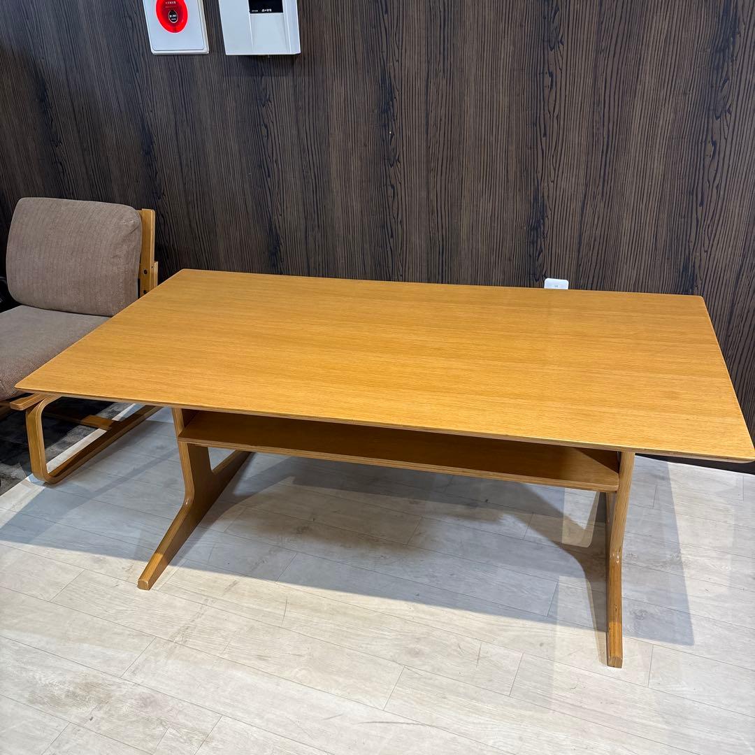 無印良品　リビングでもダイニングでも使えるテーブル【直接取引可能】