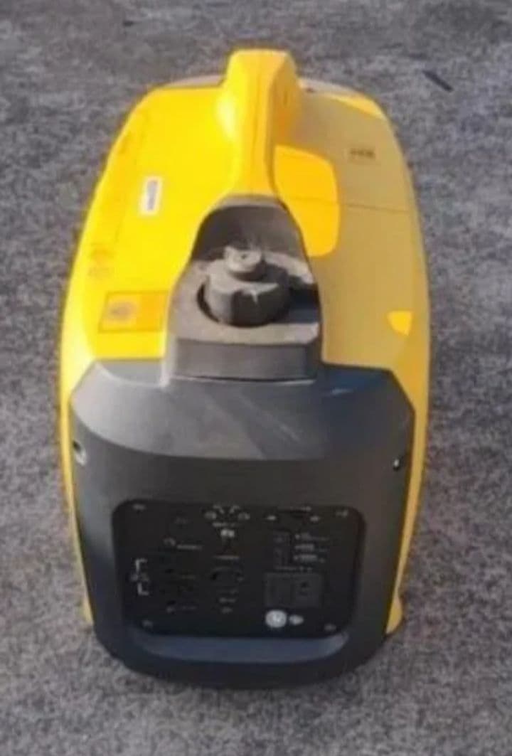 引き取り限定 KIPOR 型IG2300 商品名インバータ発電機 値引き NG