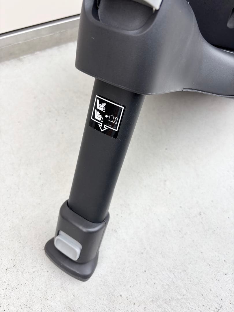 Cybex baseT ブラック チャイルドシート