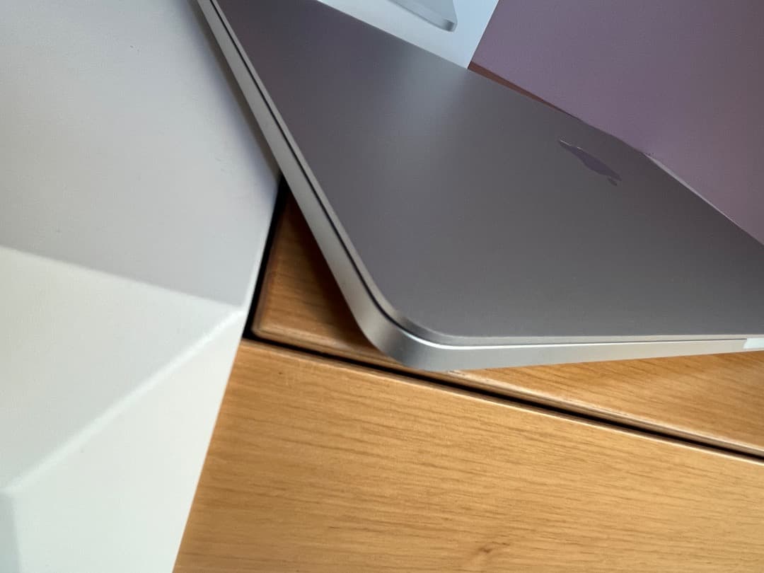 MacBook Pro 13インチ 本体