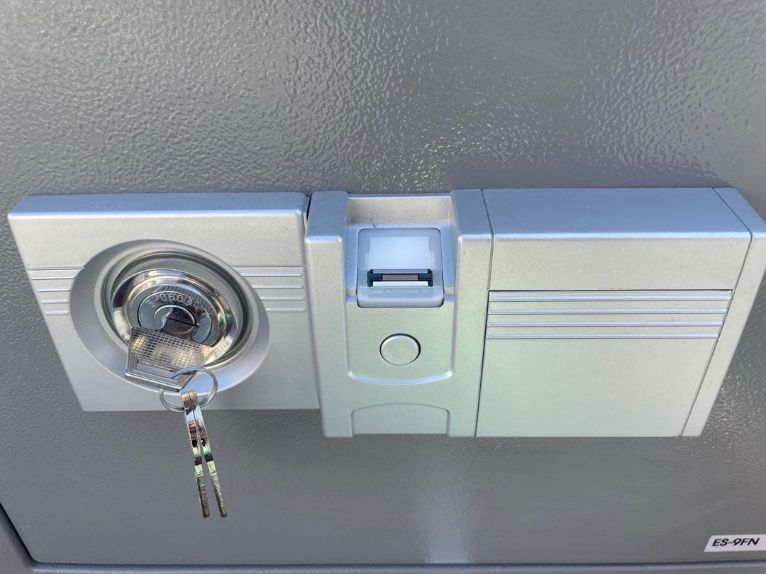 EIKOエーコー耐火金庫21.6Lシリンダー錠 指紋認証ダブルロックES-9FN