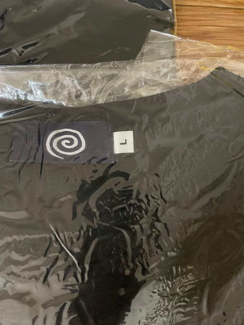 トップス sol soonerorlater Apple Tee guruguru L