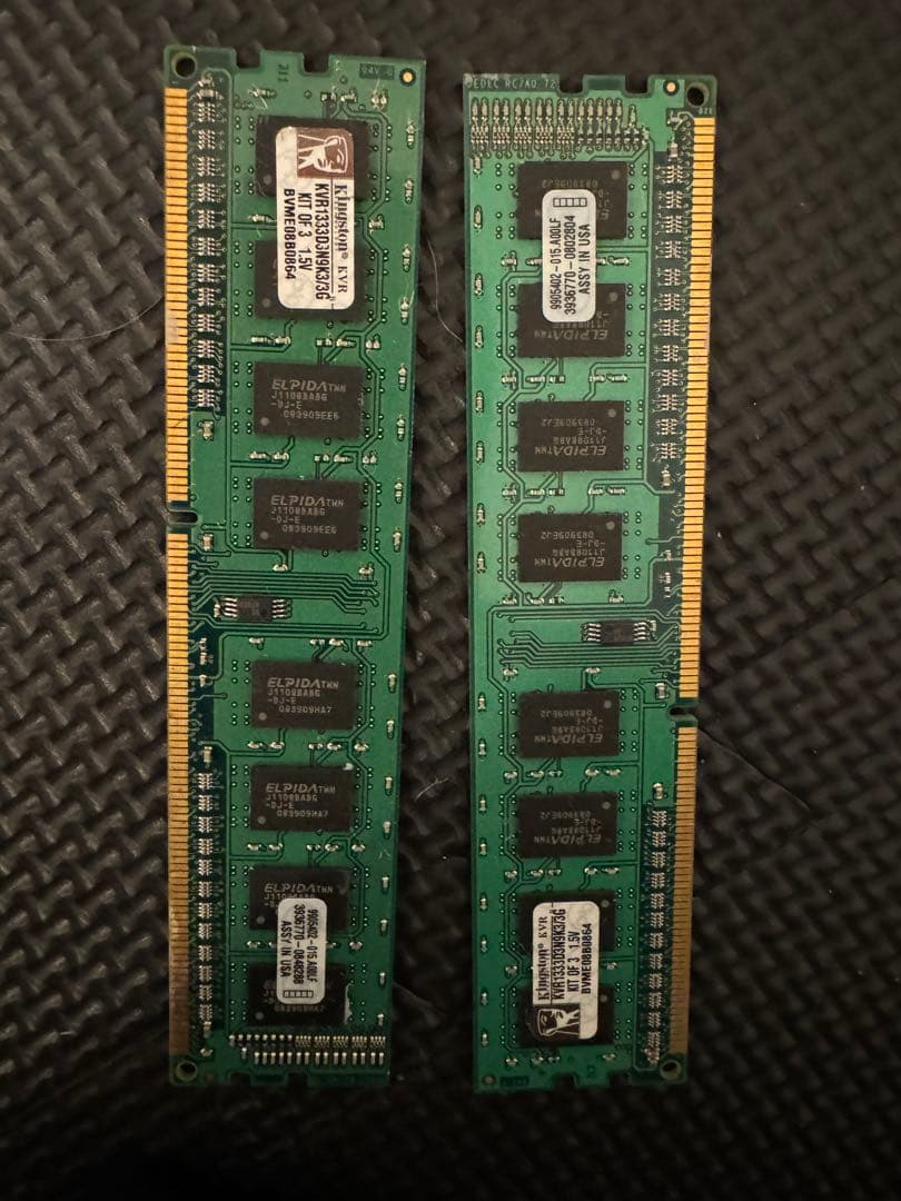 動作確認済 メモリ17枚＋CPU4個 まとめ売り DDR3 PCパーツ