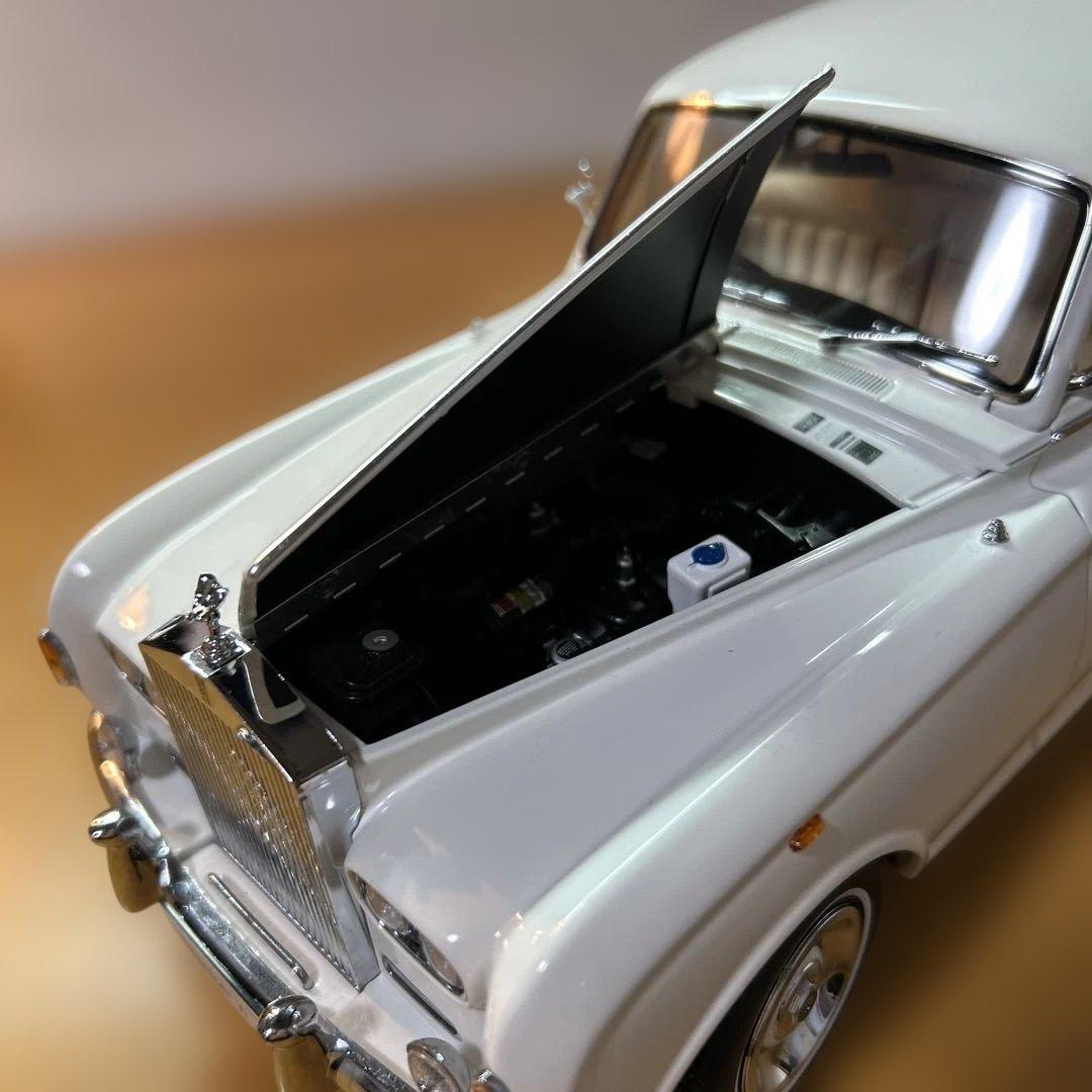 京商1/18ロールスロイスファントム