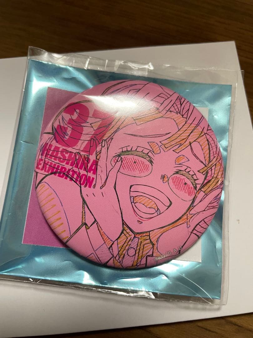 鬼滅の刃　柱展　エモーショナル缶バッジ　甘露寺蜜璃　37番