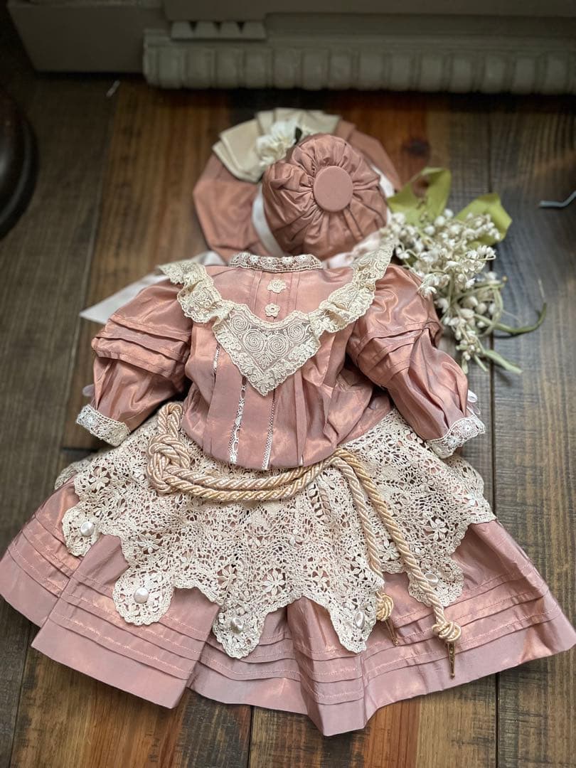 SALE˚✧₊⁎ ♡シルク ドールドレス & ボネ♡ビスクドールドレス⁎⁺˳✧༚