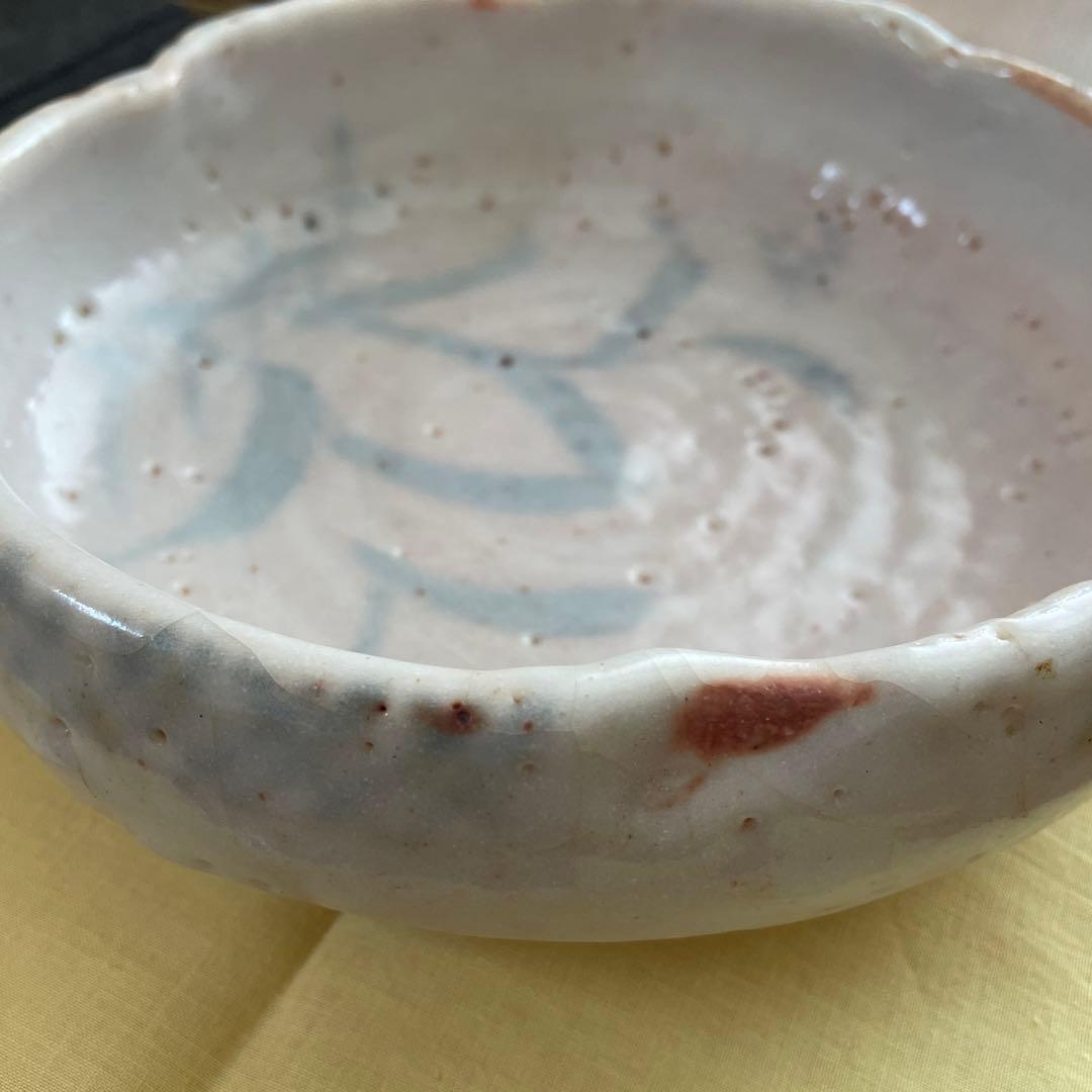 【銘あり】作家物？ 陶芸 銘『雪窓枝三河窯』共布付 志野風 鉢