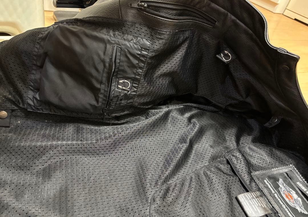 ハーレーダビッドソンの革ジャン　本国レア物