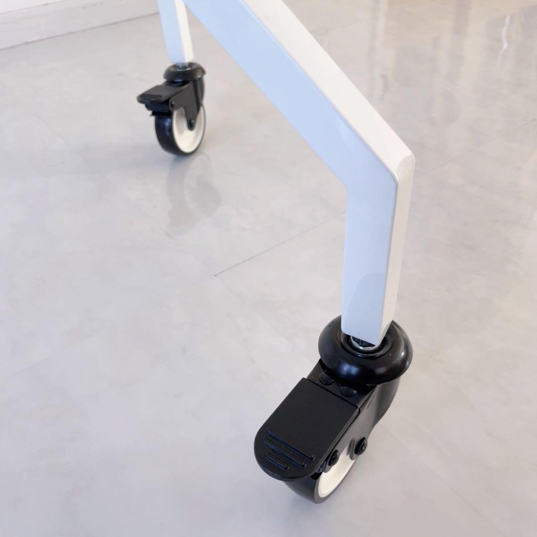 IKEA ELLOVEN エロヴェン　ホワイトボード　パーテーション　キャスター