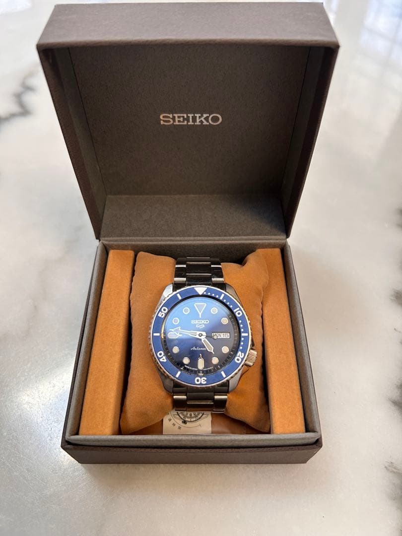 SEIKO5sports SBSA001自動巻き腕時計